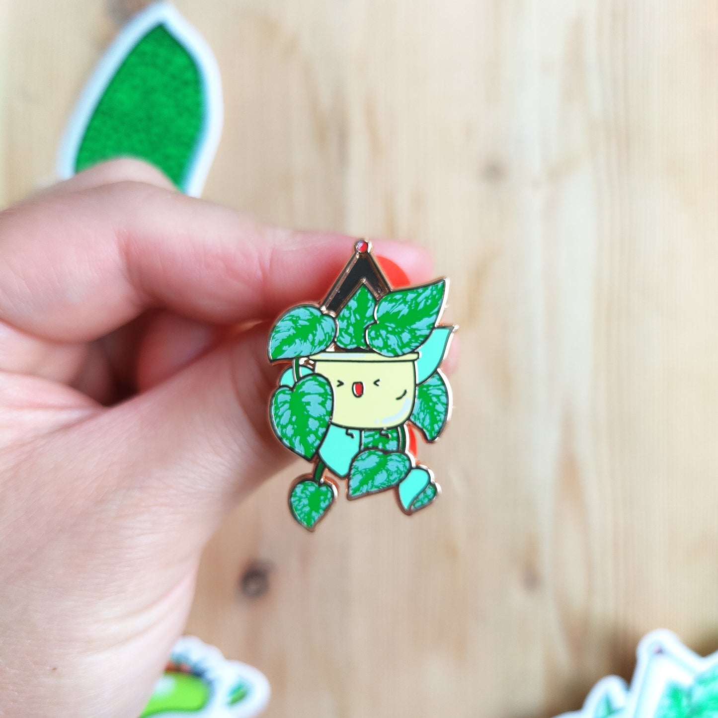 Satin Pothos Enamel Pin