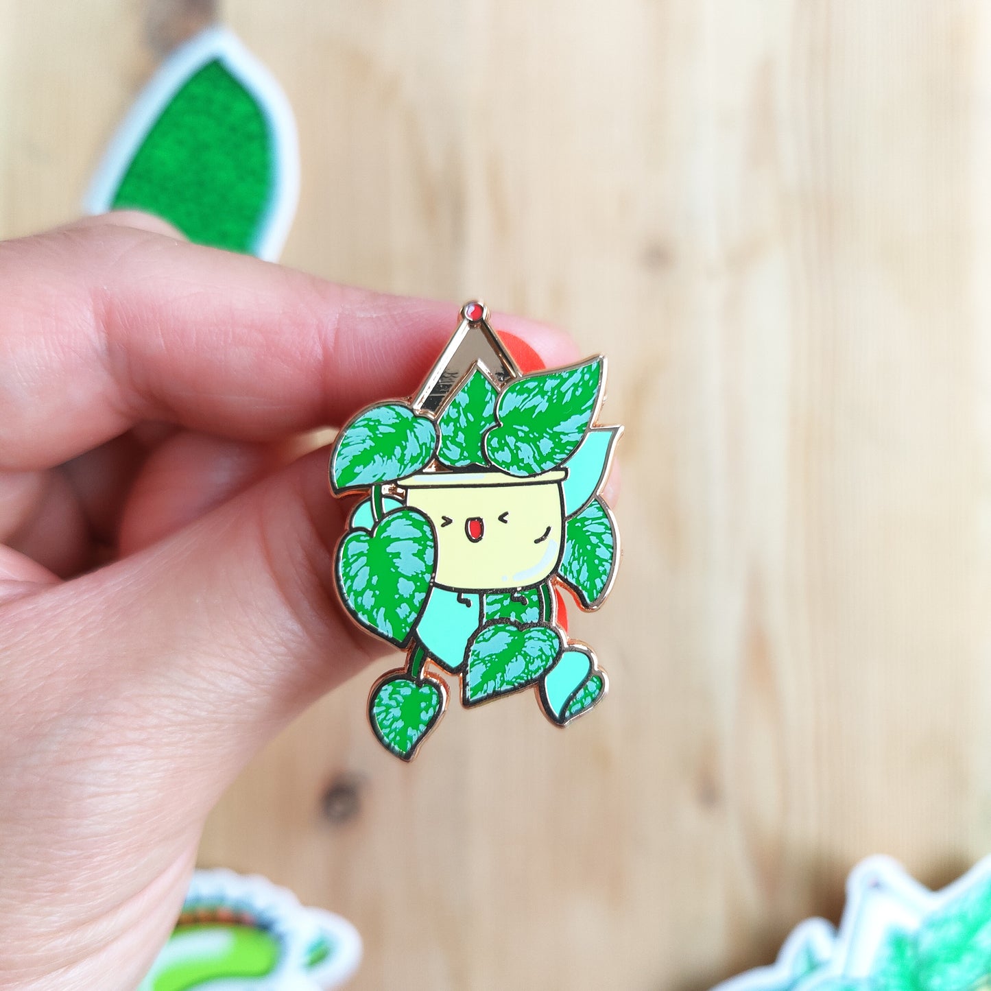 Satin Pothos Enamel Pin