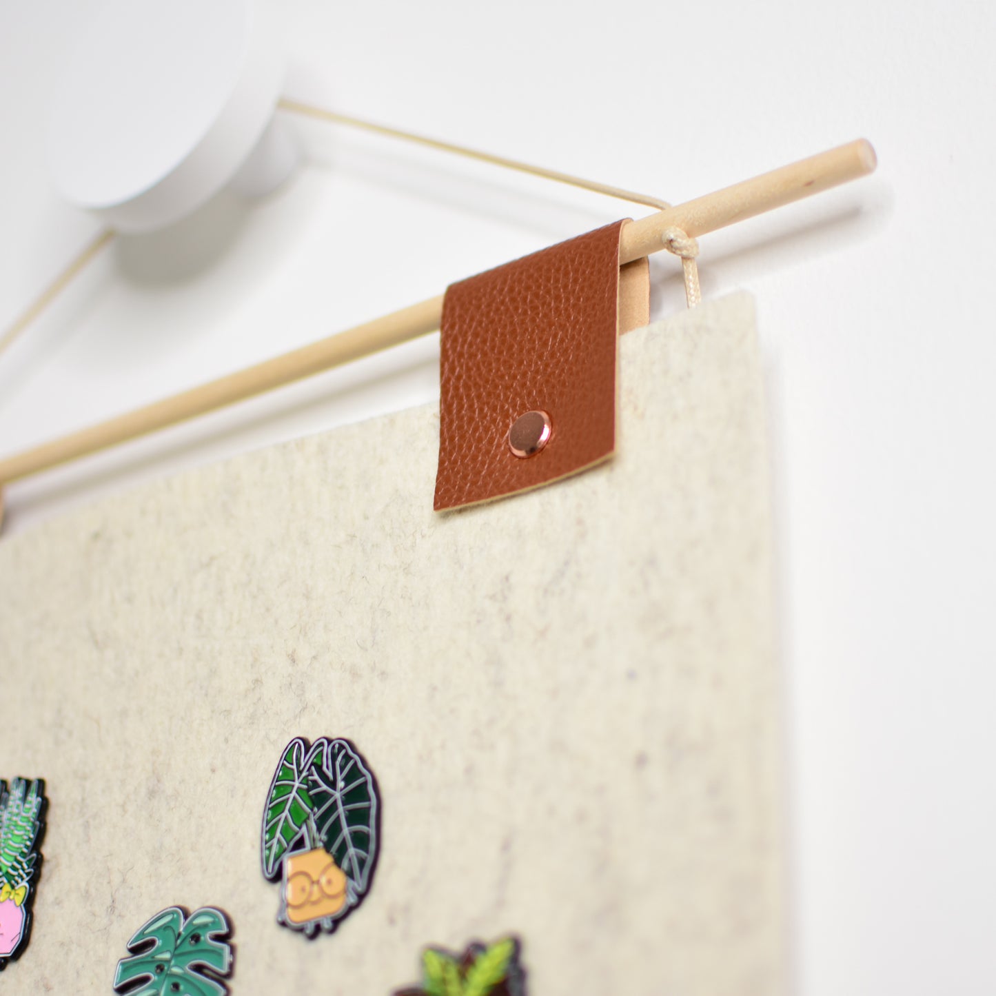 Wool Felt Pin Banner - Brown